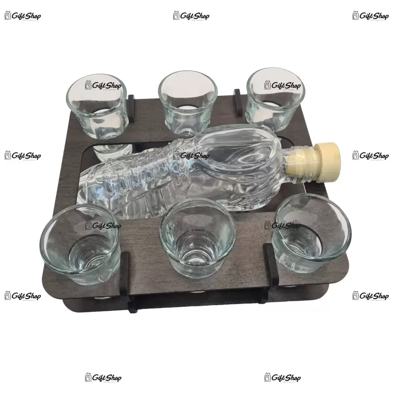 Suport lemn cu sticla si pahare de tuica,  sticla in forma de gheata fotbal